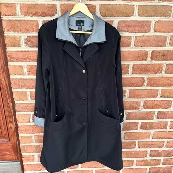 Ladies lightweight trench/raincoat. size medium - Picture 1 of 15